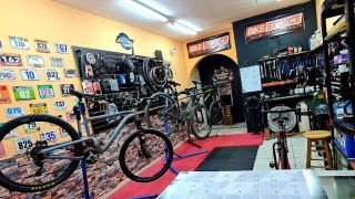 reparaciones de bicicletas en san pedro sula Taller De Bicicletas / BikeService